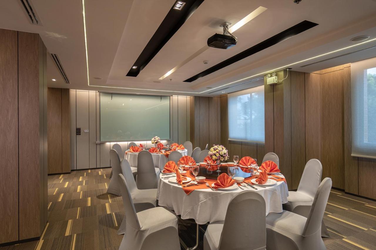 מלון The Heritage And Convention 5*